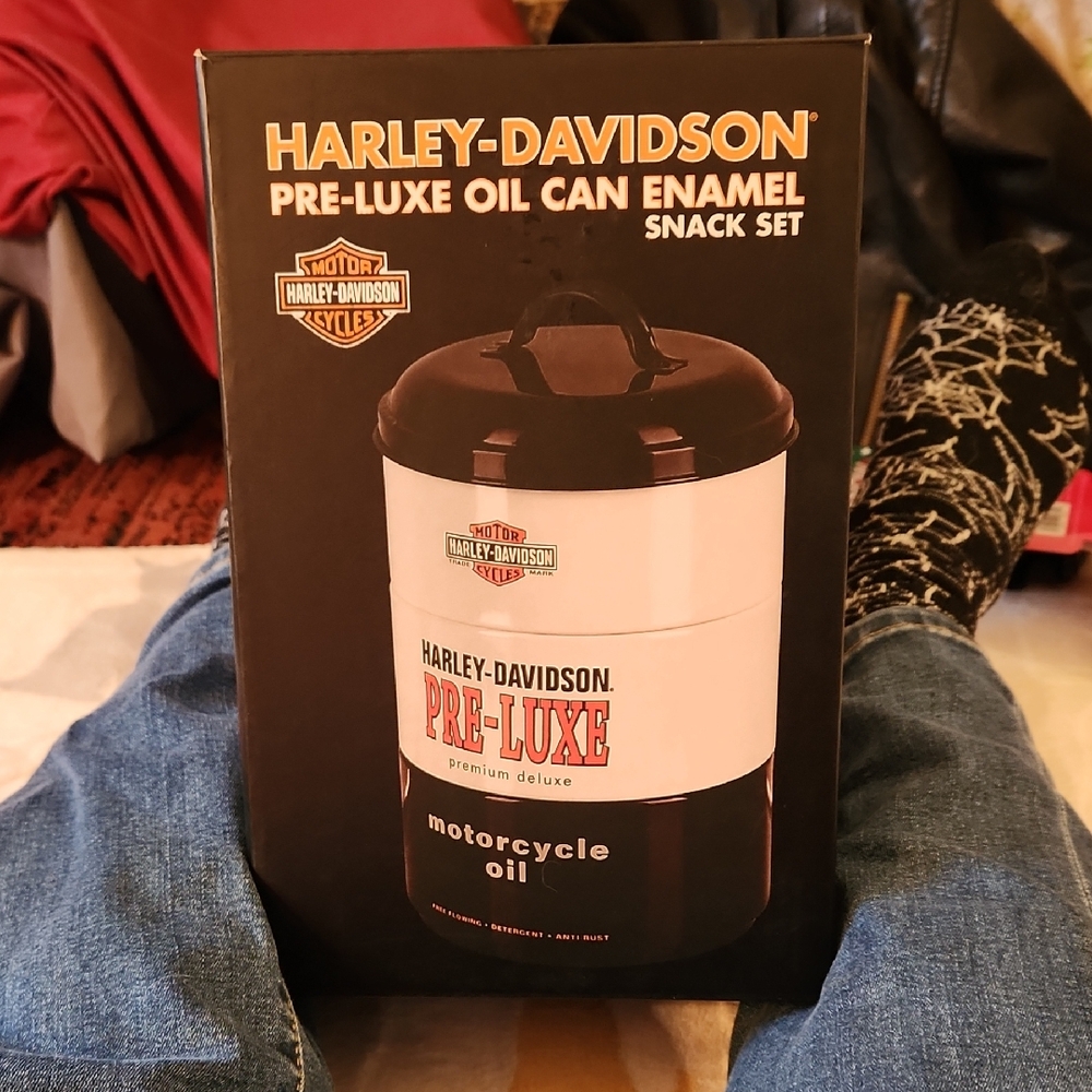 Harley Davidson Enamel Oil Can Snack Set